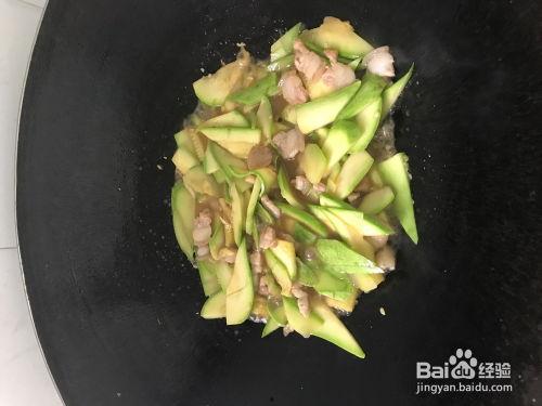 网红吃云南小瓜是真的吗,真相还是炒作？  第2张