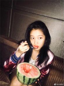 娱乐八卦吃瓜图片,吃瓜群众视角下的明星幕后故事  第3张